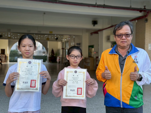 114-Cool English口說王得獎照片.jpg